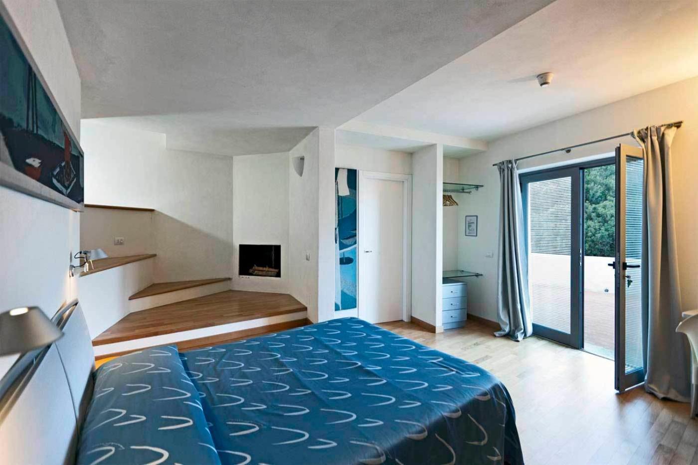 Hotel Arenella Giglio Porto Luaran gambar
