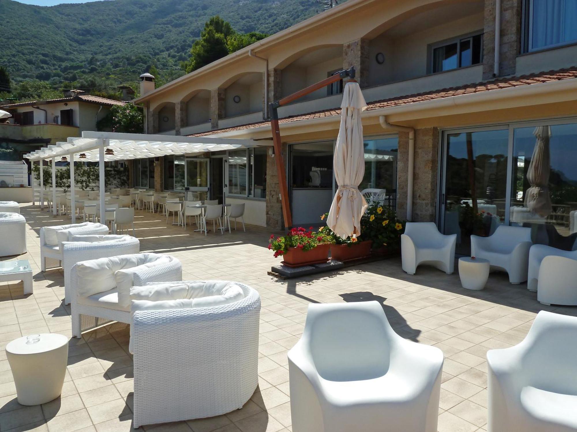 Hotel Arenella Giglio Porto Luaran gambar
