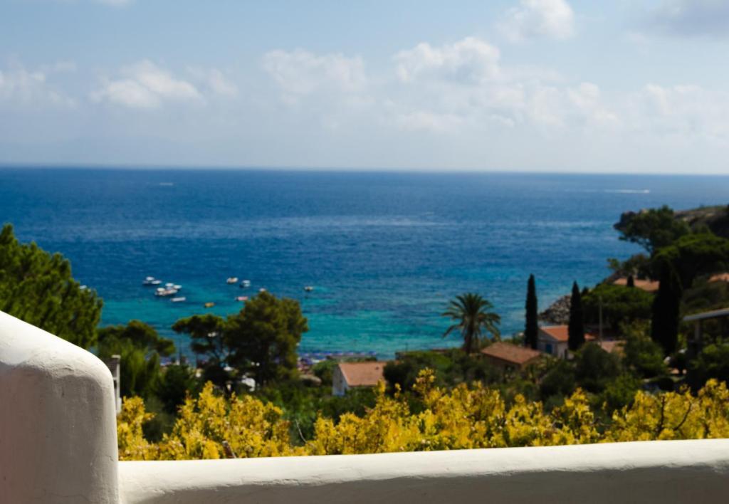Hotel Arenella Giglio Porto Luaran gambar