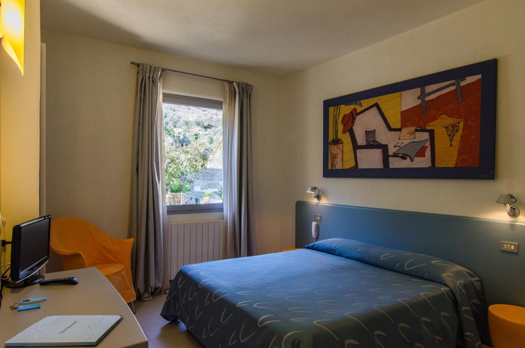 Hotel Arenella Giglio Porto Luaran gambar