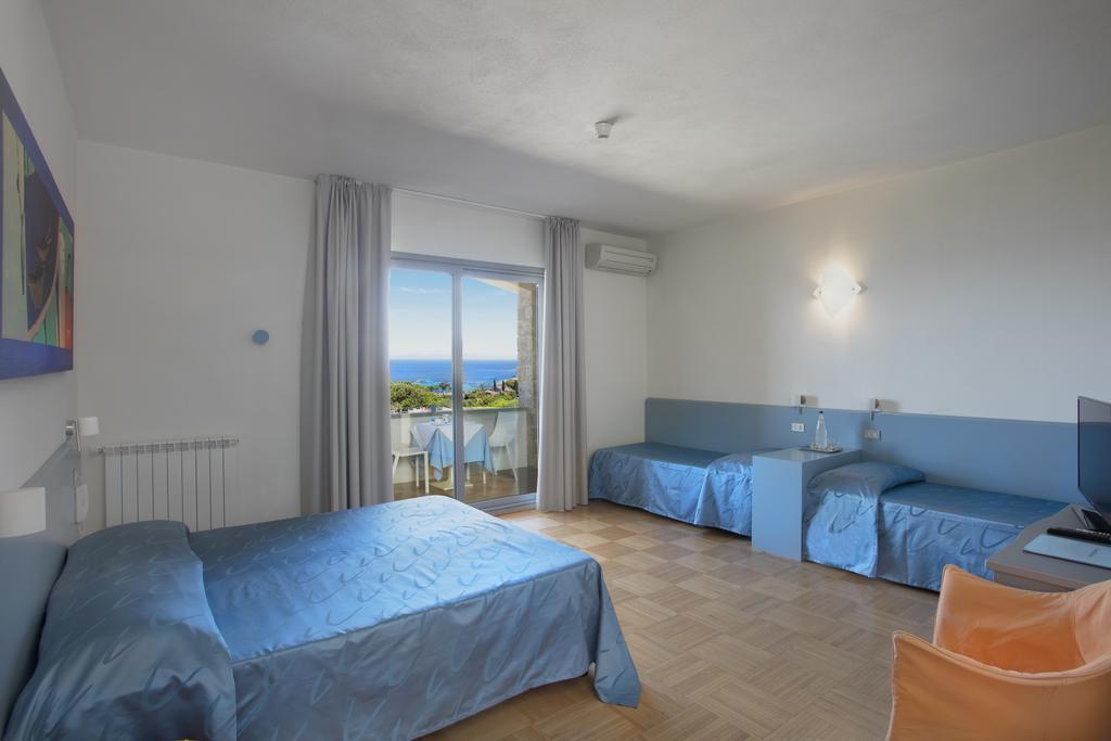 Hotel Arenella Giglio Porto Luaran gambar