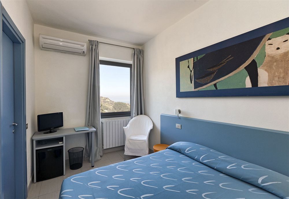 Hotel Arenella Giglio Porto Luaran gambar